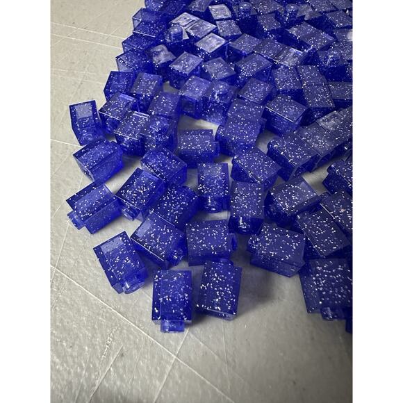 Lot of 200 LEGO 35382 Transparent Purple Glitter Brick 1 x 1 New - Picture 4 of 4
